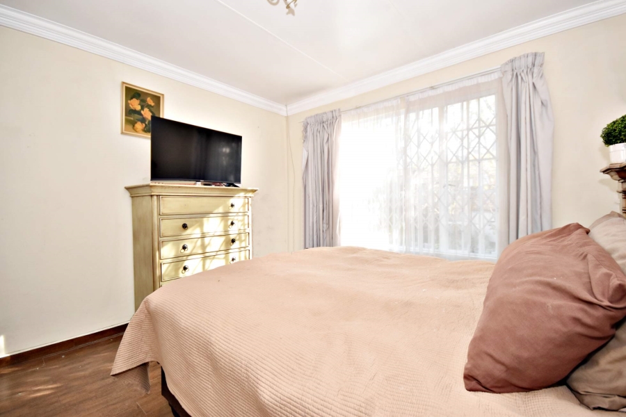 4 Bedroom Property for Sale in Olivedale Gauteng