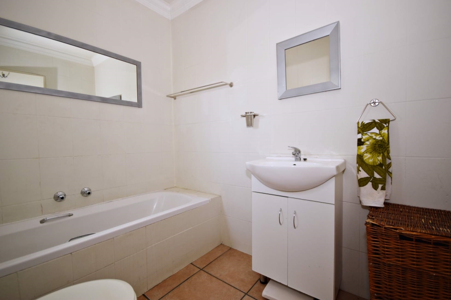4 Bedroom Property for Sale in Olivedale Gauteng