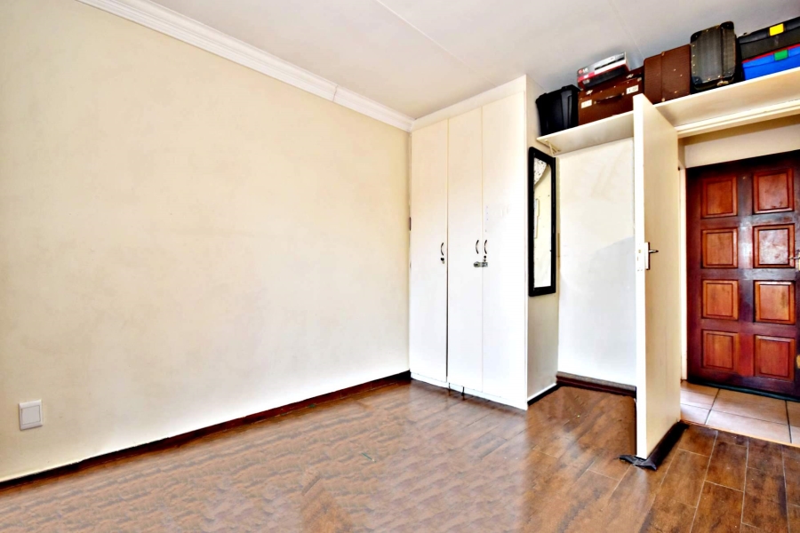 4 Bedroom Property for Sale in Olivedale Gauteng