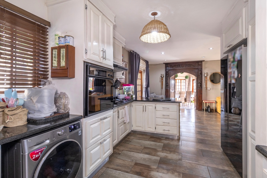 3 Bedroom Property for Sale in Moreleta Park Gauteng