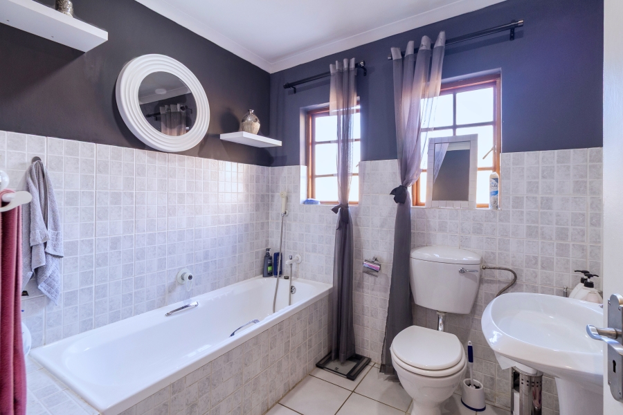 3 Bedroom Property for Sale in Moreleta Park Gauteng