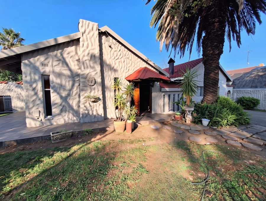 11 Bedroom Property for Sale in Vanderbijlpark SE 7 Gauteng