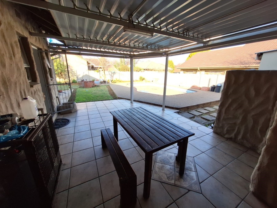 11 Bedroom Property for Sale in Vanderbijlpark SE 7 Gauteng