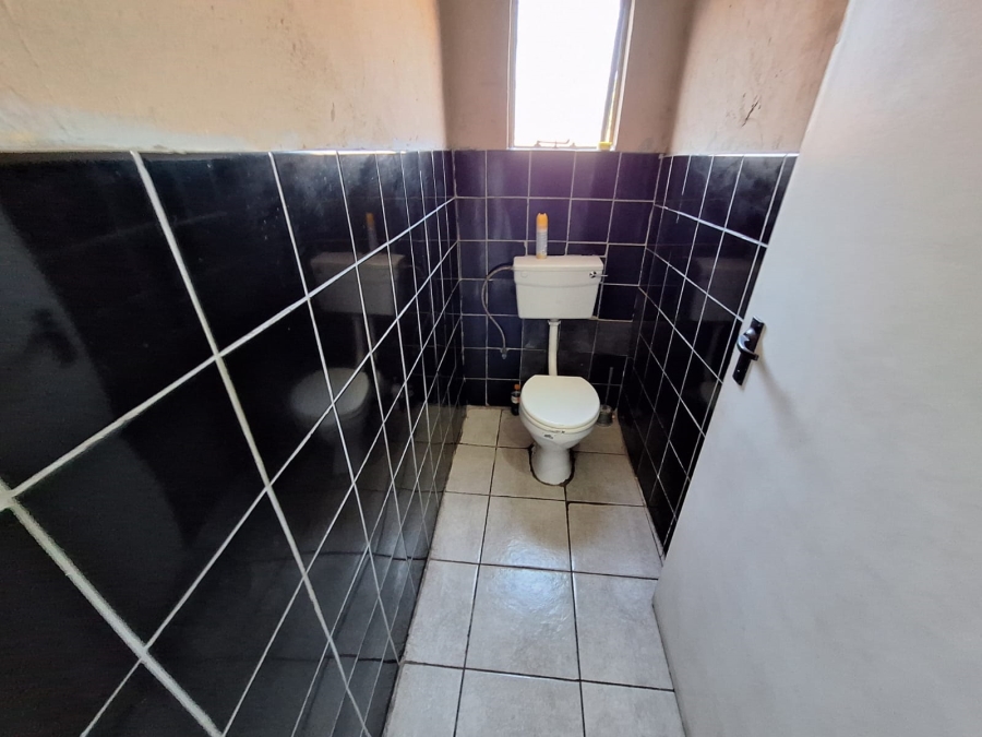 11 Bedroom Property for Sale in Vanderbijlpark SE 7 Gauteng