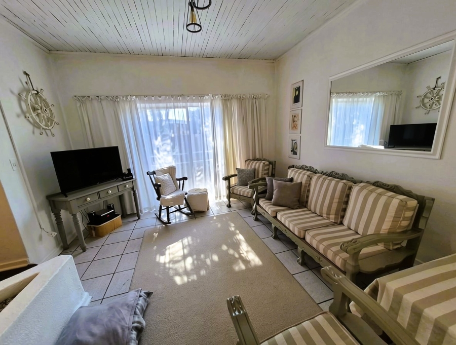 4 Bedroom Property for Sale in Falcon Ridge Gauteng