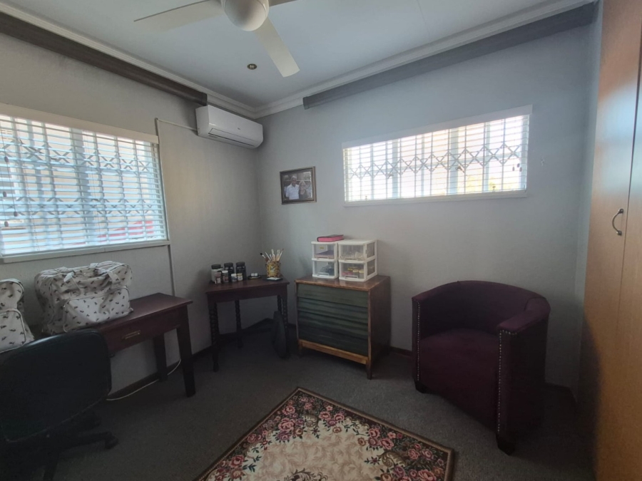 3 Bedroom Property for Sale in Three Rivers Proper Gauteng