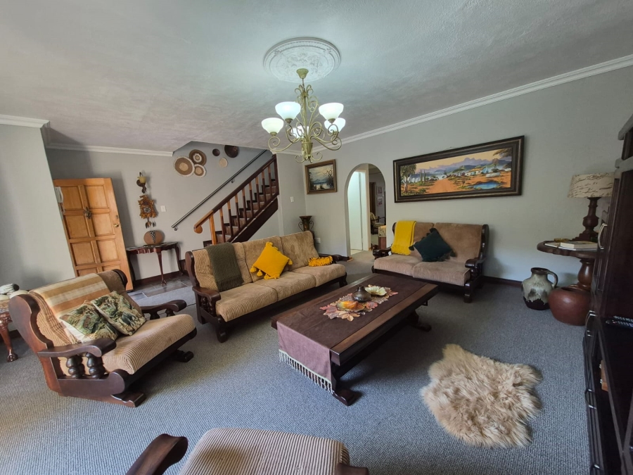 3 Bedroom Property for Sale in Three Rivers Proper Gauteng