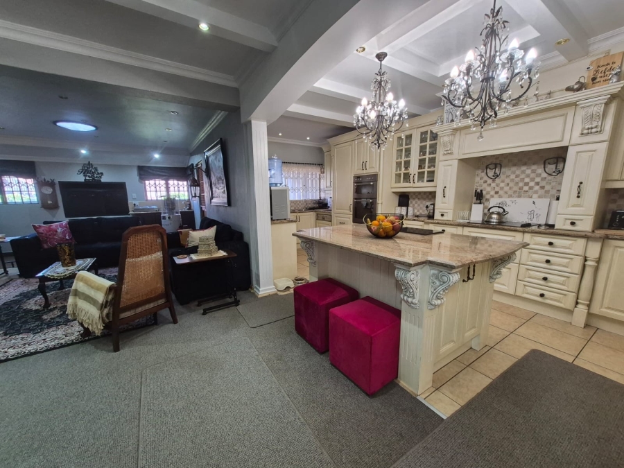 3 Bedroom Property for Sale in Three Rivers Proper Gauteng