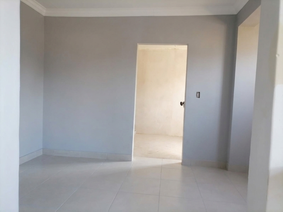 4 Bedroom Property for Sale in Heuweloord Gauteng