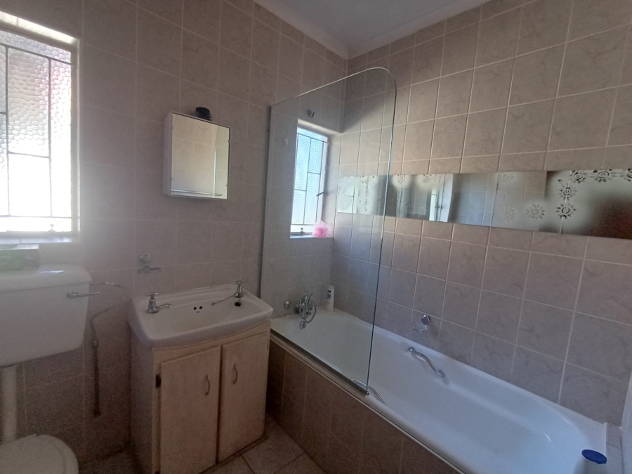 3 Bedroom Property for Sale in Vanderbijlpark Sw 2 Gauteng