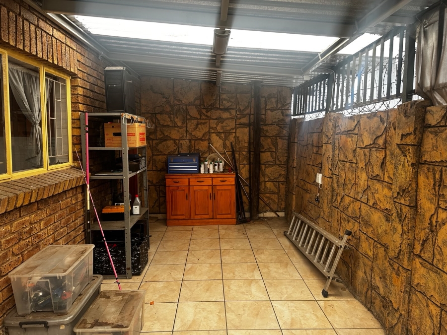 3 Bedroom Property for Sale in Witfield Gauteng