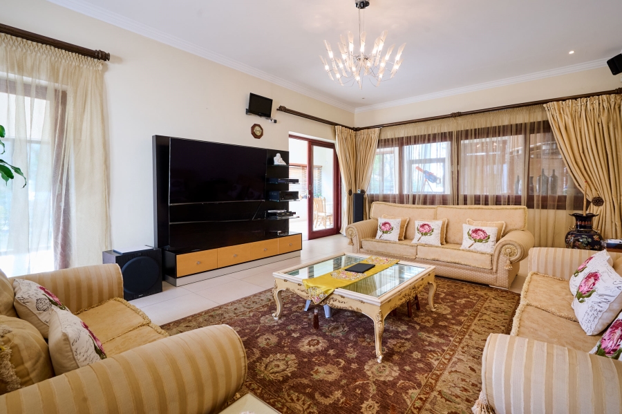 6 Bedroom Property for Sale in Carlswald Estate Gauteng
