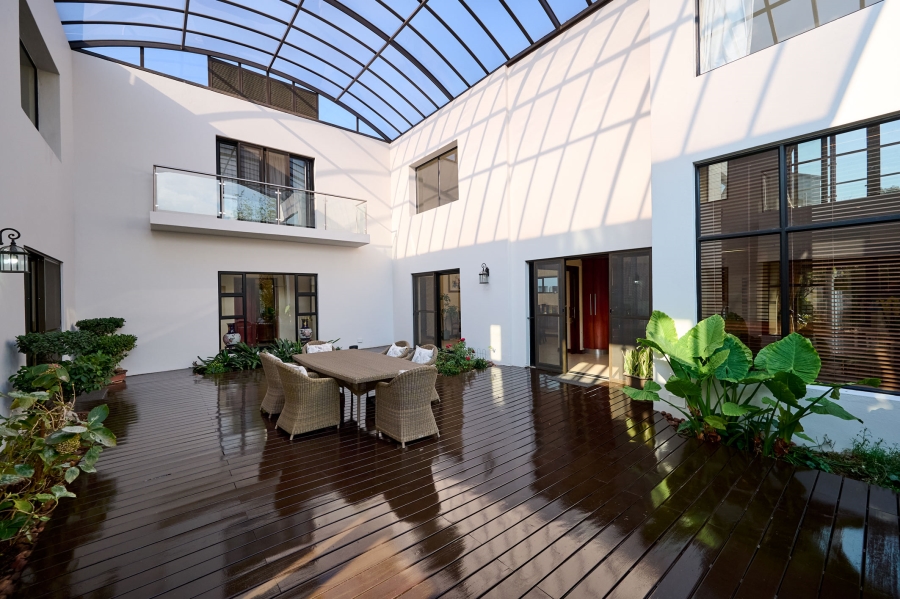6 Bedroom Property for Sale in Carlswald Estate Gauteng