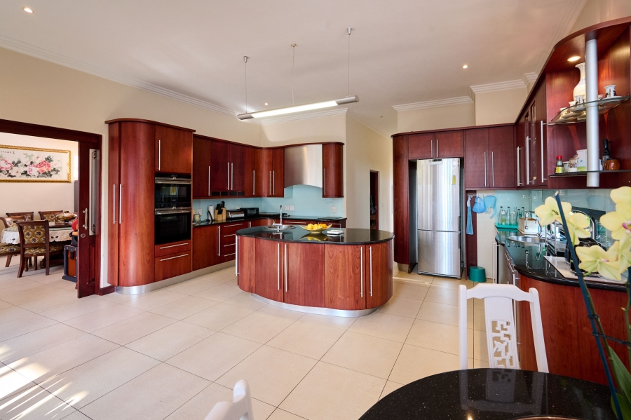 6 Bedroom Property for Sale in Carlswald Estate Gauteng