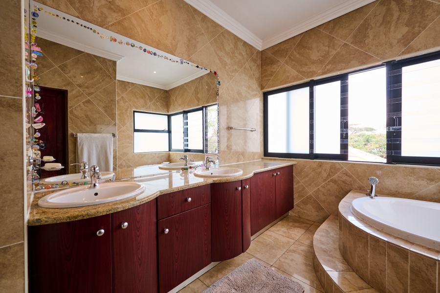 6 Bedroom Property for Sale in Carlswald Estate Gauteng