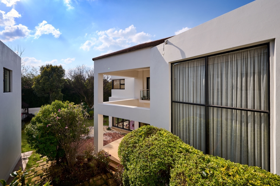 6 Bedroom Property for Sale in Carlswald Estate Gauteng