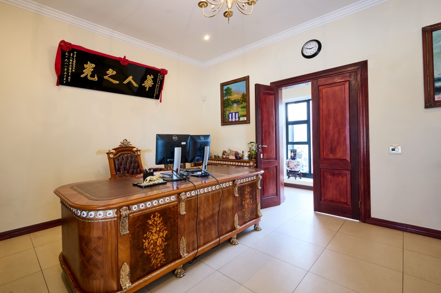 6 Bedroom Property for Sale in Carlswald Estate Gauteng