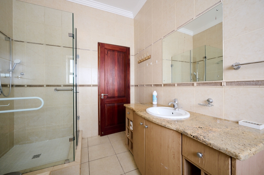 6 Bedroom Property for Sale in Carlswald Estate Gauteng