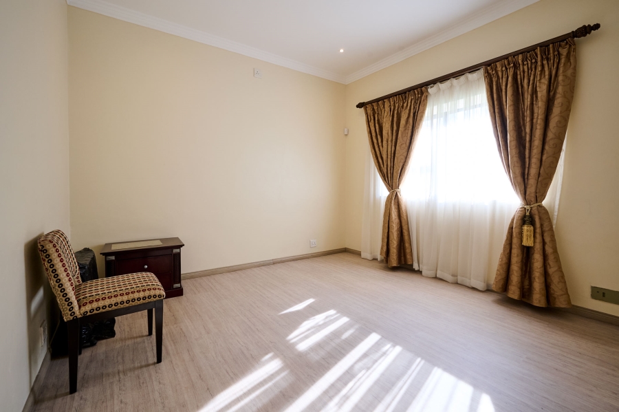 6 Bedroom Property for Sale in Carlswald Estate Gauteng