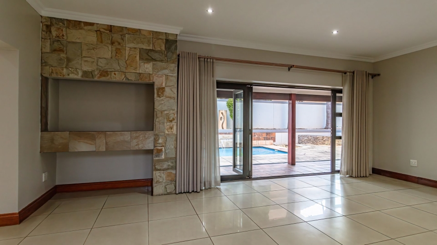 4 Bedroom Property for Sale in Rietvlei Ridge Country Estate Gauteng