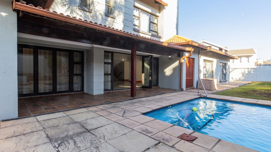 4 Bedroom Property for Sale in Rietvlei Ridge Country Estate Gauteng