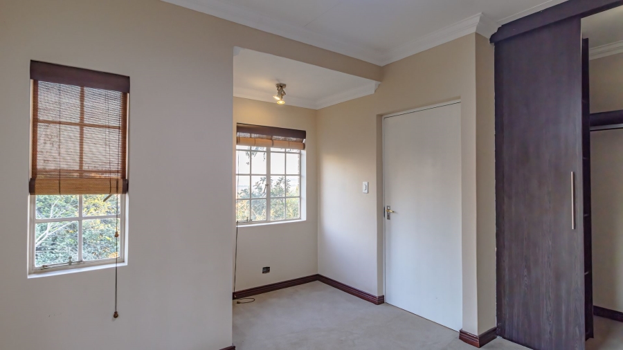 2 Bedroom Property for Sale in Cornwall Hill Gauteng