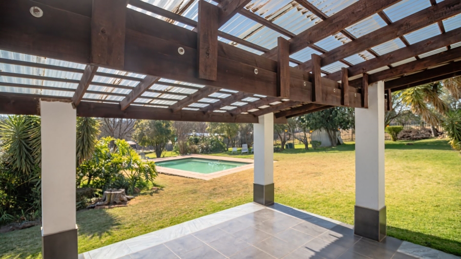 To Let 3 Bedroom Property for Rent in Glen Austin Gauteng