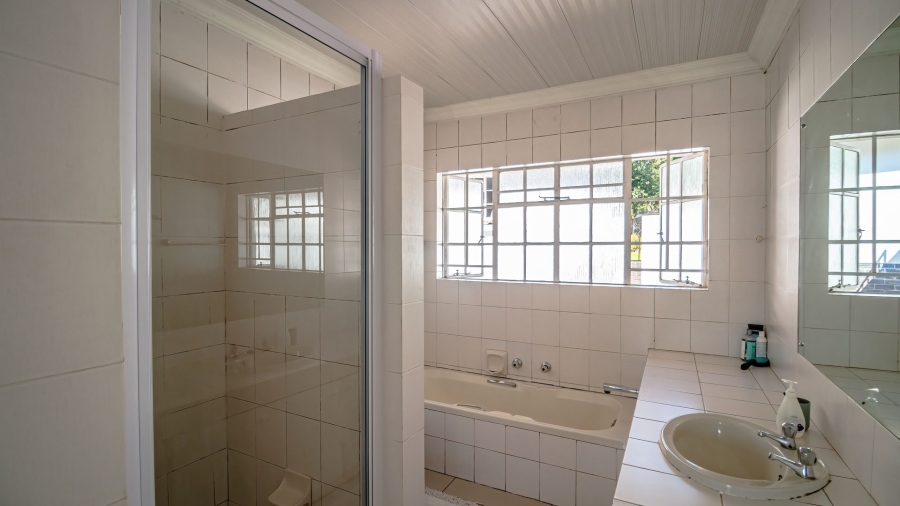 To Let 3 Bedroom Property for Rent in Glen Austin Gauteng