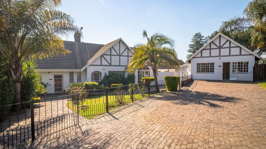 To Let 3 Bedroom Property for Rent in Glen Austin Gauteng