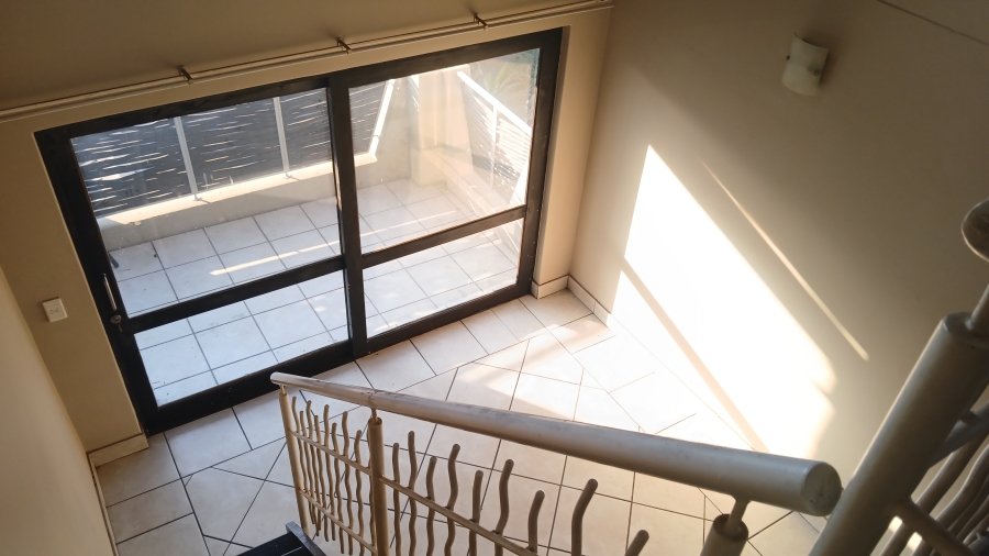 To Let 1 Bedroom Property for Rent in Lonehill Gauteng