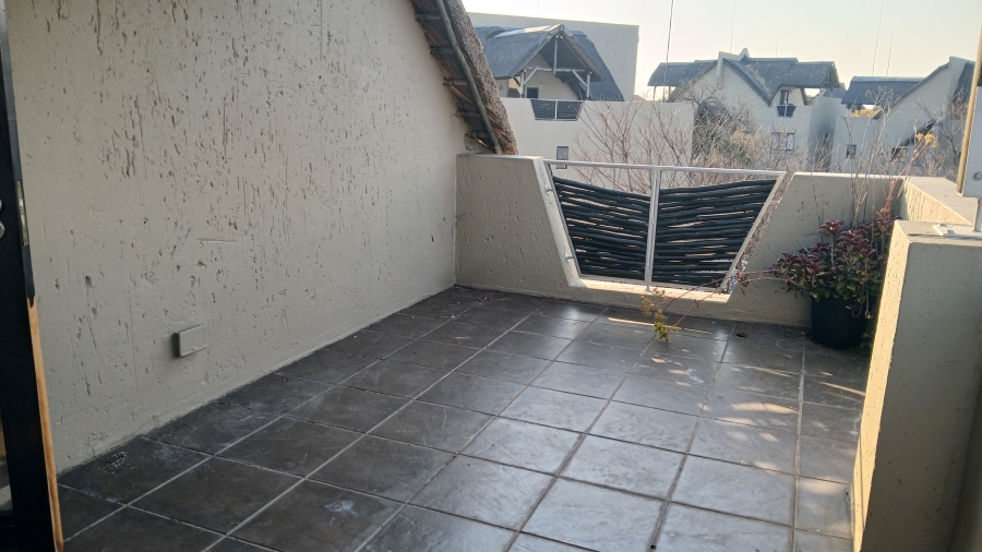 To Let 1 Bedroom Property for Rent in Lonehill Gauteng