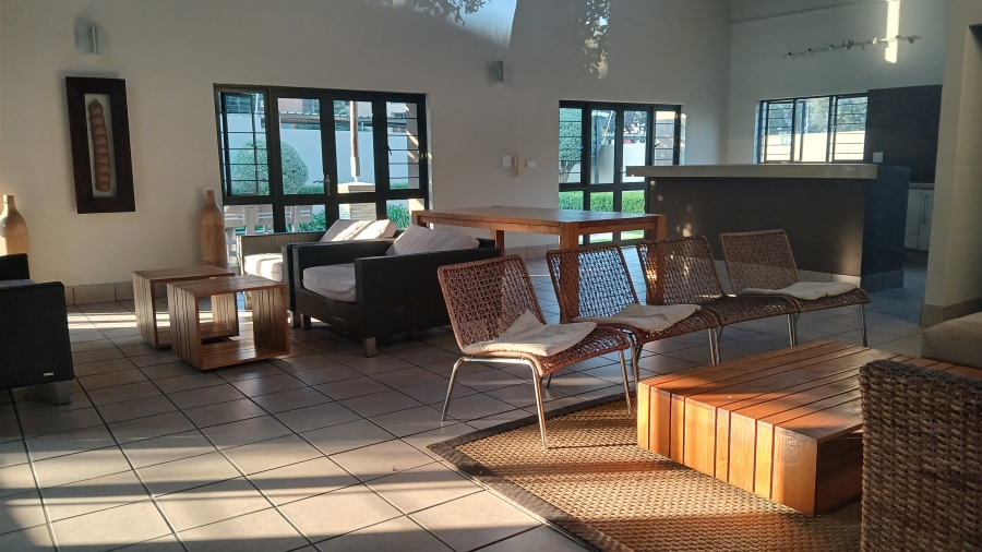 To Let 1 Bedroom Property for Rent in Lonehill Gauteng