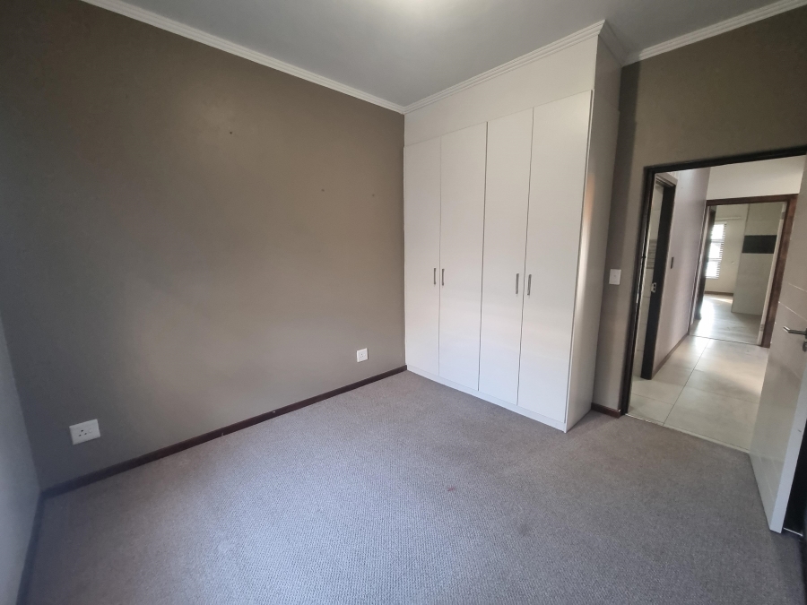 To Let 3 Bedroom Property for Rent in Jackal Creek Golf Estate Gauteng
