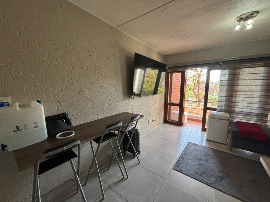 To Let 2 Bedroom Property for Rent in Ferndale Gauteng