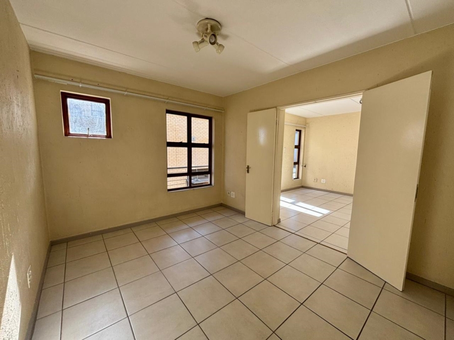 To Let 1 Bedroom Property for Rent in Ferndale Gauteng