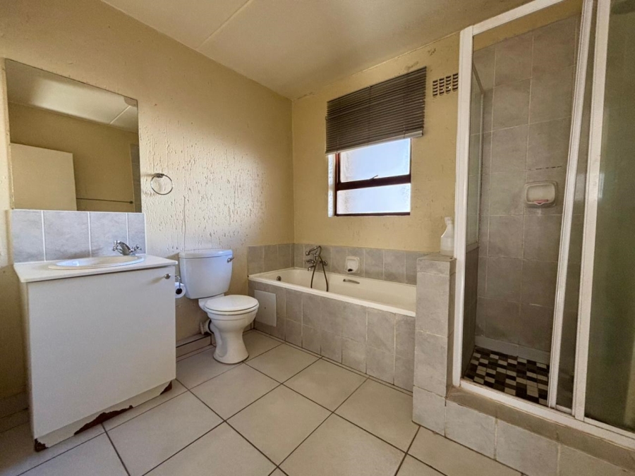 To Let 1 Bedroom Property for Rent in Ferndale Gauteng