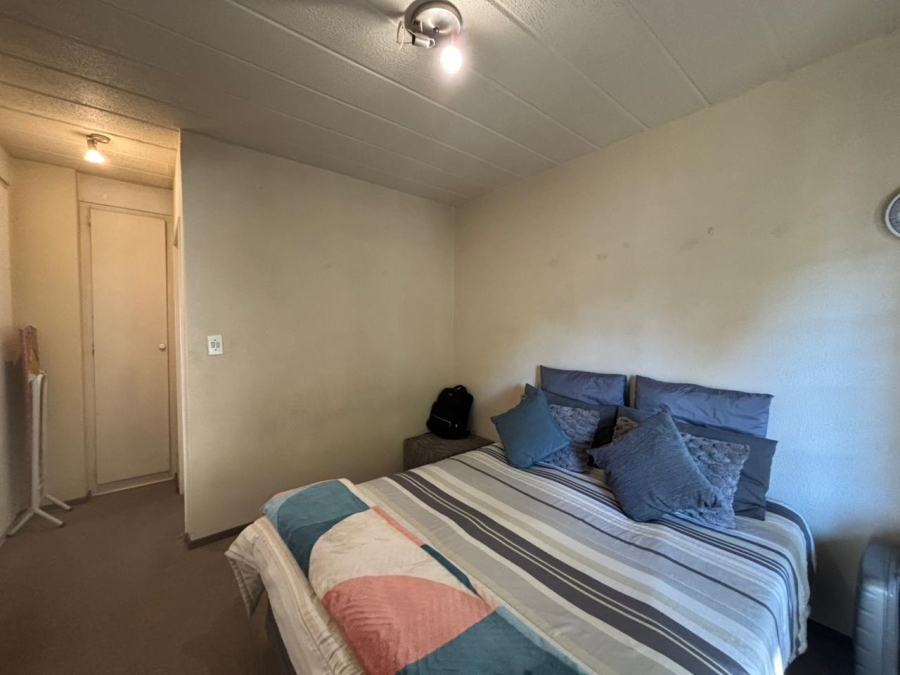 To Let 1 Bedroom Property for Rent in Paulshof Gauteng