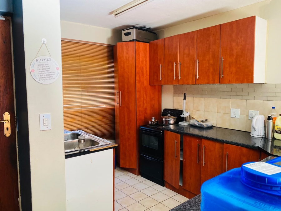 2 Bedroom Property for Sale in Willow Park Manor Gauteng