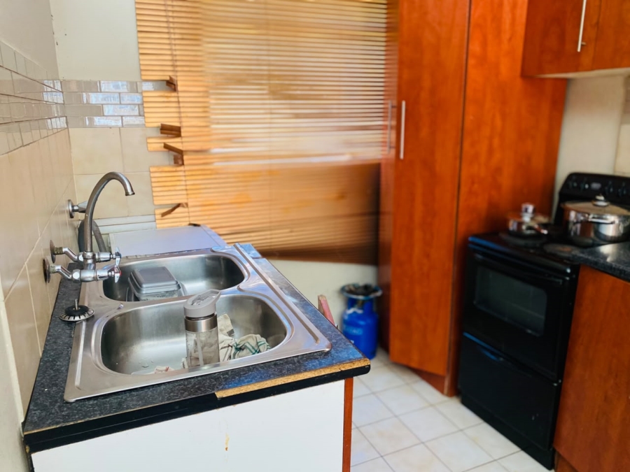 2 Bedroom Property for Sale in Willow Park Manor Gauteng