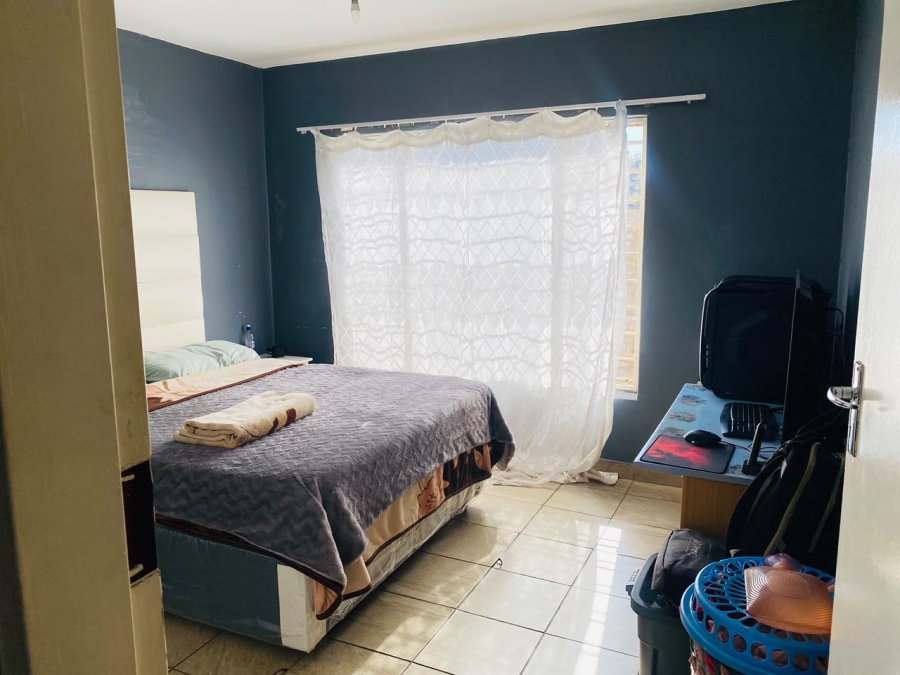 2 Bedroom Property for Sale in Willow Park Manor Gauteng