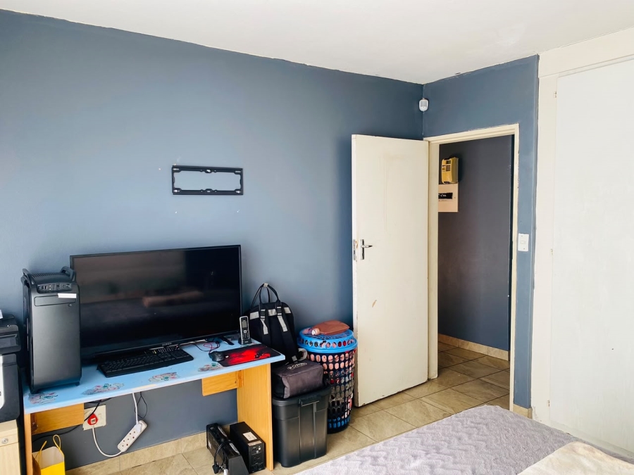 2 Bedroom Property for Sale in Willow Park Manor Gauteng