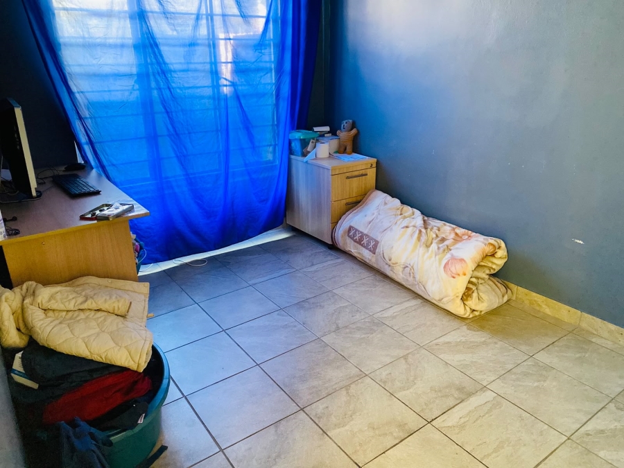 2 Bedroom Property for Sale in Willow Park Manor Gauteng