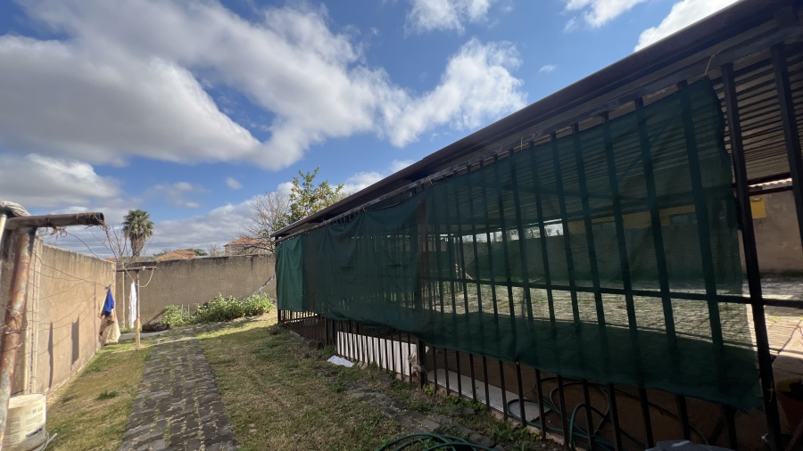 4 Bedroom Property for Sale in Rosslyn Gauteng