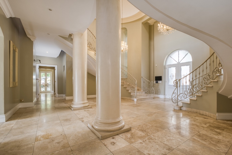 5 Bedroom Property for Sale in Sandhurst Gauteng