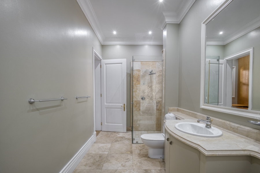 5 Bedroom Property for Sale in Sandhurst Gauteng