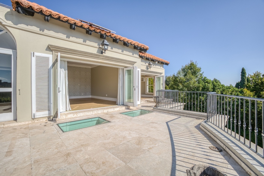 5 Bedroom Property for Sale in Sandhurst Gauteng
