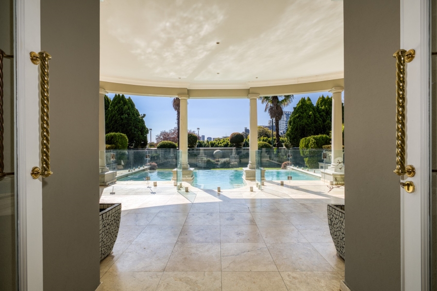 5 Bedroom Property for Sale in Sandhurst Gauteng
