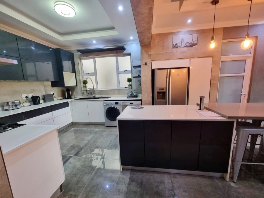 2 Bedroom Property for Sale in Killarney Gauteng