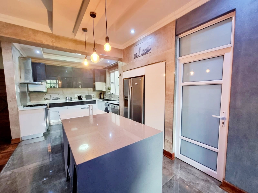 2 Bedroom Property for Sale in Killarney Gauteng