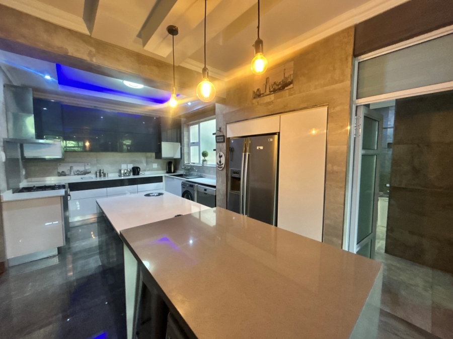 2 Bedroom Property for Sale in Killarney Gauteng